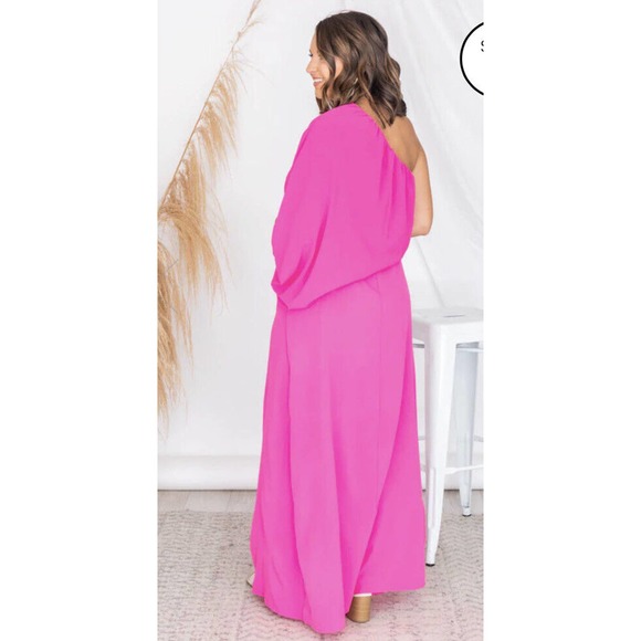 Pink Lily Cranberry Red Silky 1 Shoulder Maxi Dress w/side slit Date nite vibe - Picture 5 of 15